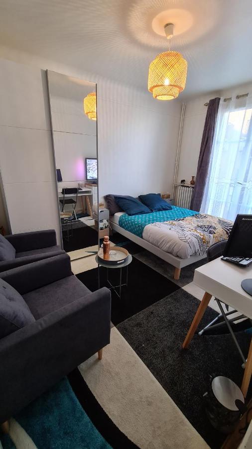 Residence Cosy, Chambre Privee Non Mitoyenne Avec Serrure Dans Un Appartement De 50 M Carres Bois-Colombes Exteriör bild
